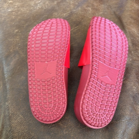 Jordan NOLA Slide red size 6 - Picture 6 of 10